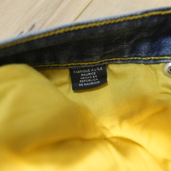 Armani Exchange Dark Blue Faded Slim Fit Denim Jeans - Size 29W - Picture 9 of 9